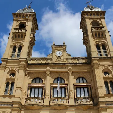 Luxury- Sshousing Сан-Себастьян